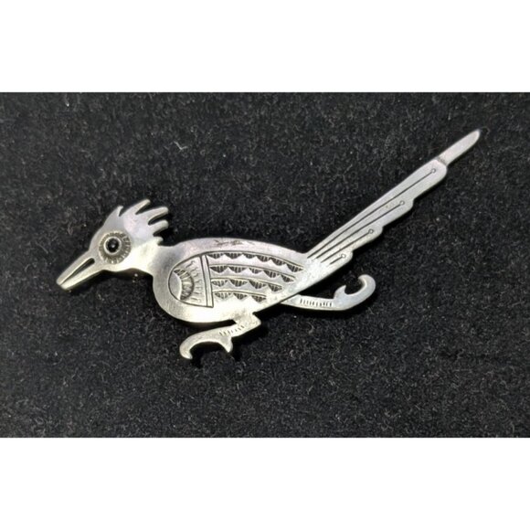 Vintage JJ Native American Roadrunner Brooch Pin Sterling Silver Gemstone Eye - Picture 3 of 13